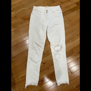 Levi’s white jean skinny high waisted distressed